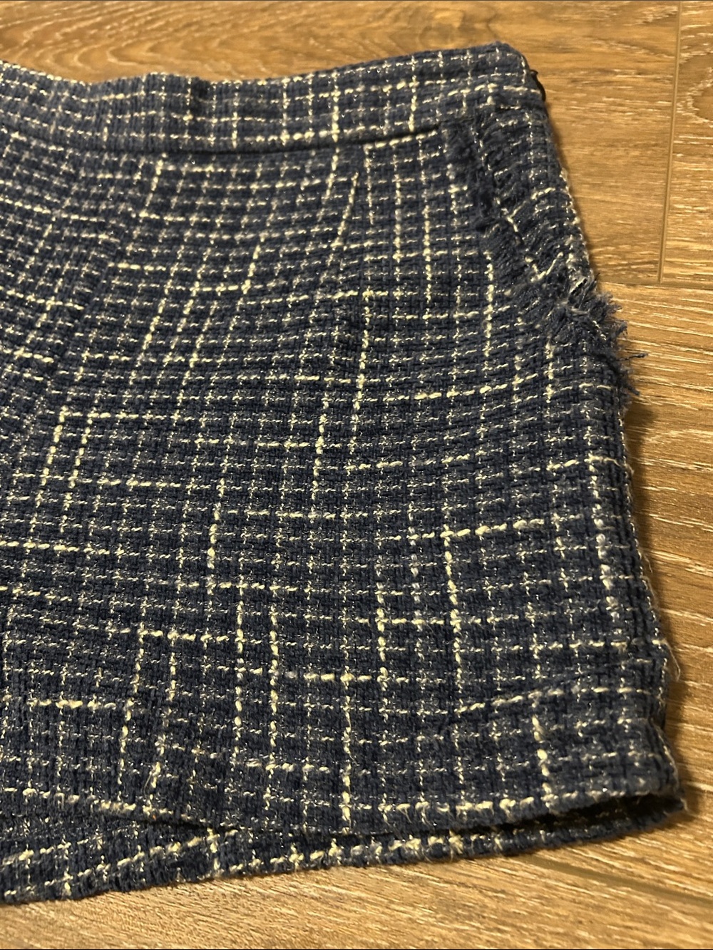 High-Waist Navy & White Tweed Women's Shorts The Pants Store Vintage Size Medium - Picture 3 of 7